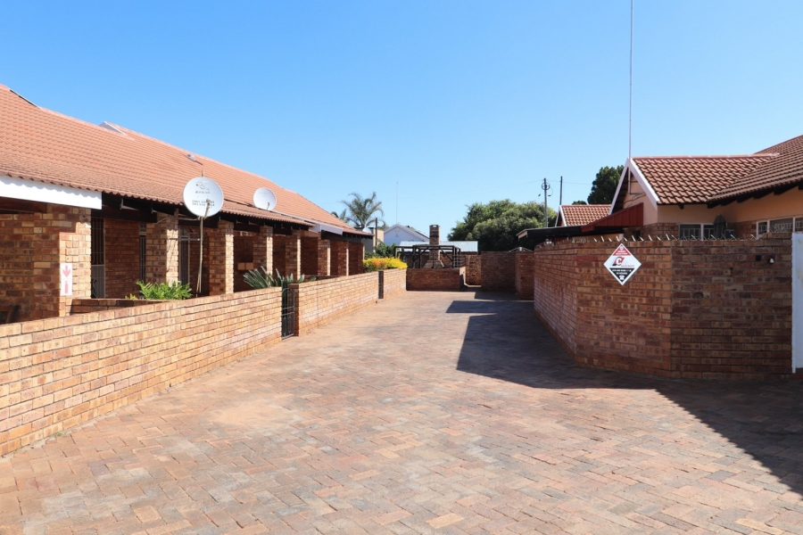 2 Bedroom Property for Sale in Stilfontein Ext 4 North West